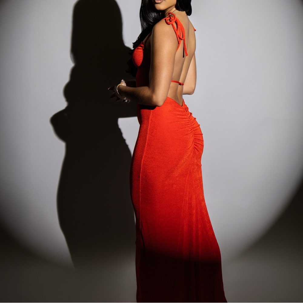 Red One Shoulder Bodycon Dress - Picture 3 of 7
